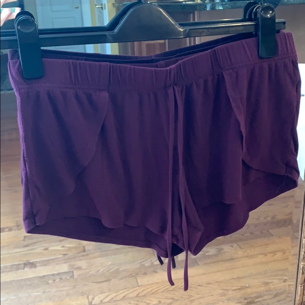Maroon Short